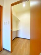 収納 ビューヒルズＫ