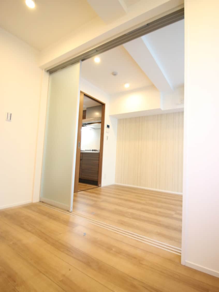 居室 Cortile Nakaikegami