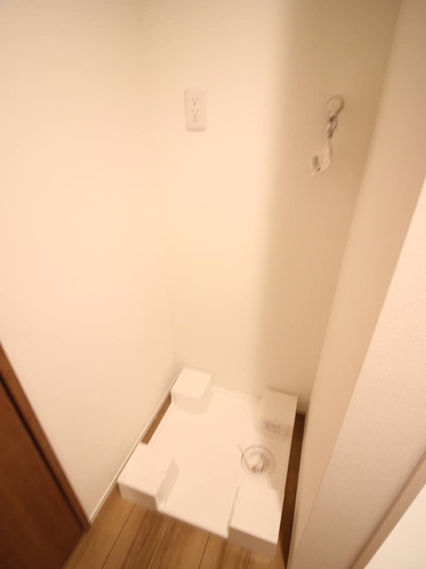 洗濯機置場 Cortile Nakaikegami