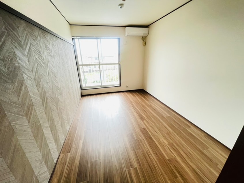 居室 ア－デルホ－ム