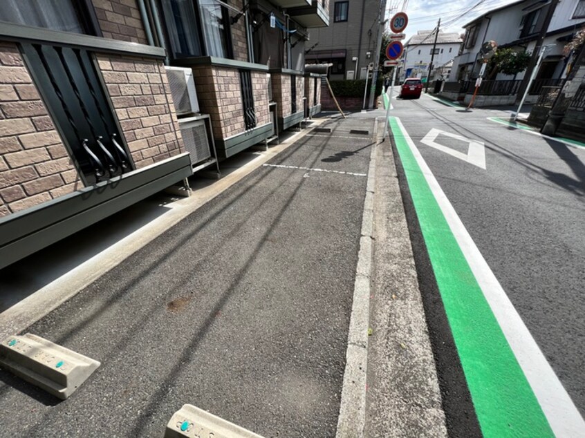 駐車場 セイポ－ト上大岡
