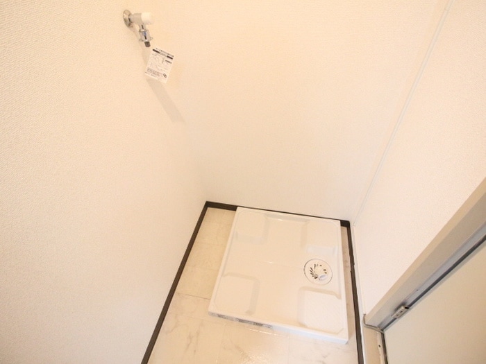 洗濯機置場 クリオ衣笠２番館（３０３）