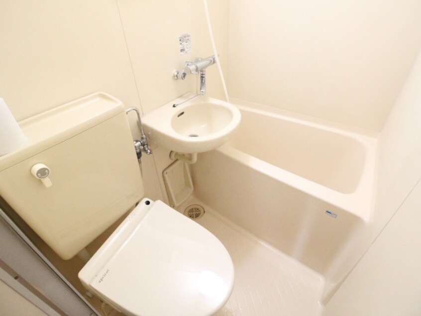 バス／シャワールーム等 クリオ衣笠２番館（３０３）