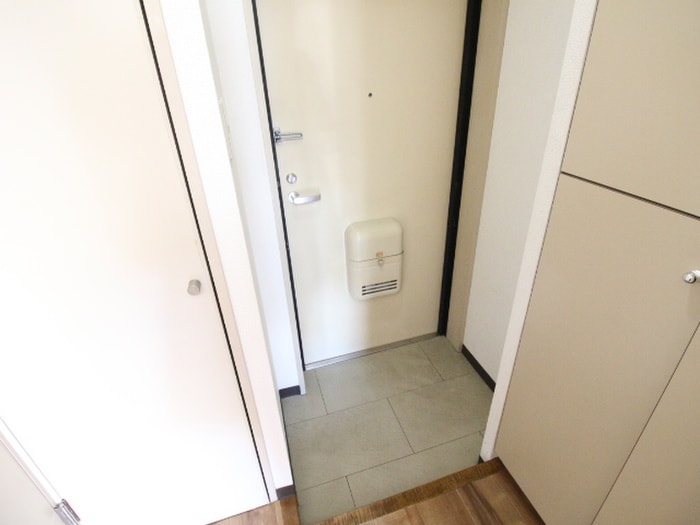 玄関 クリオ衣笠２番館（３０３）
