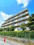 シオミプラザファ－ストの外観