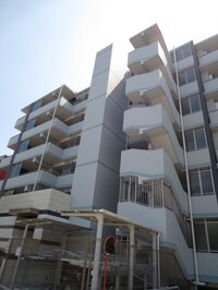 パレステージ三ツ沢上町(101)