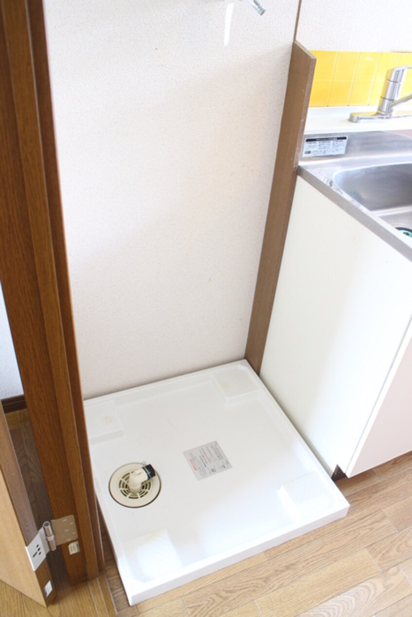 洗濯機置場 ヨシカワコ－ポラス