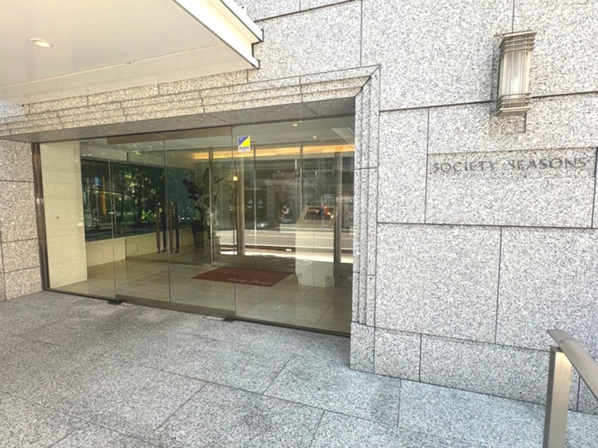 エントランス部分 SOCIETY SEASONS