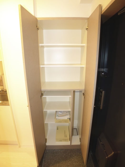 靴箱 SOCIETY SEASONS