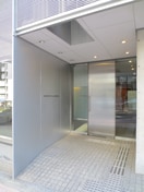 エントランス部分 メゾン・ﾄﾞ・ヴィレ麻布台(403)