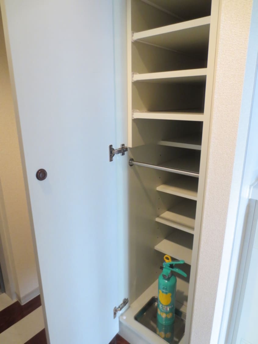 収納 メゾン・ﾄﾞ・ヴィレ麻布台(403)