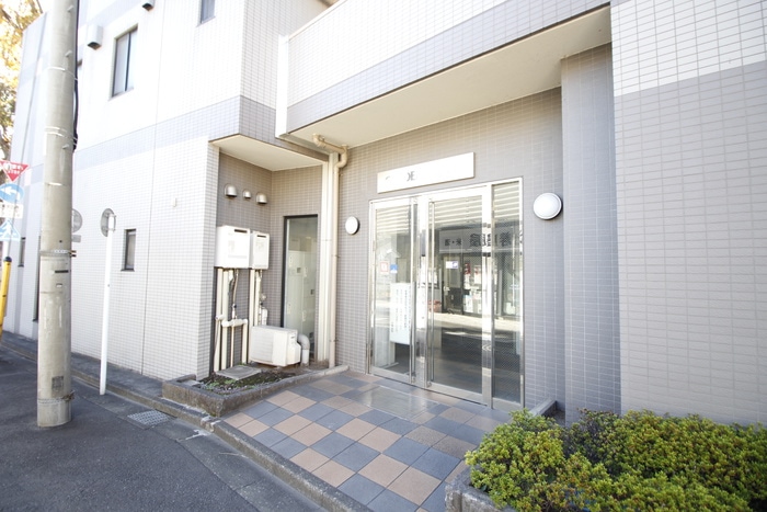 エントランス部分 ガ－デンサワ