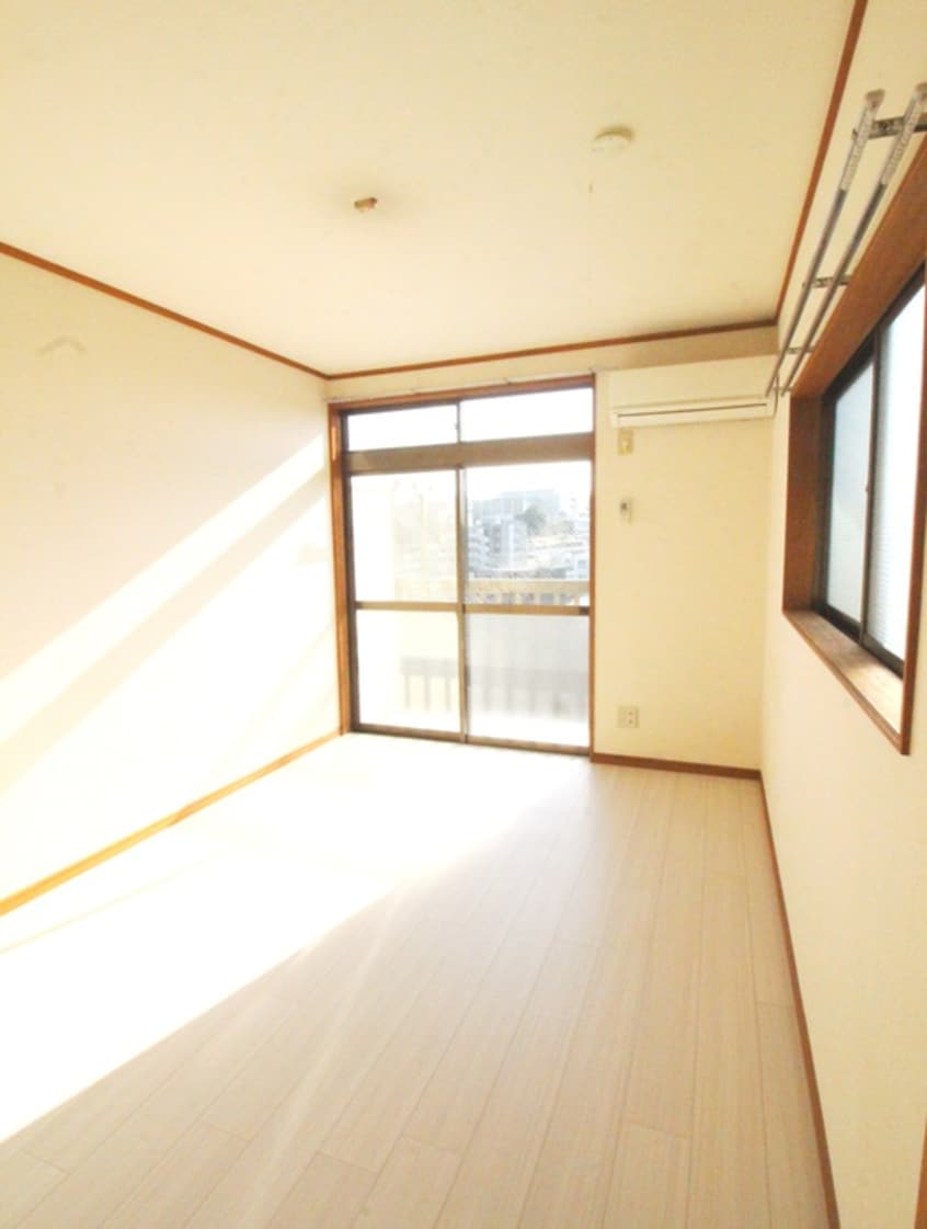 居室 サンプラーザ日吉