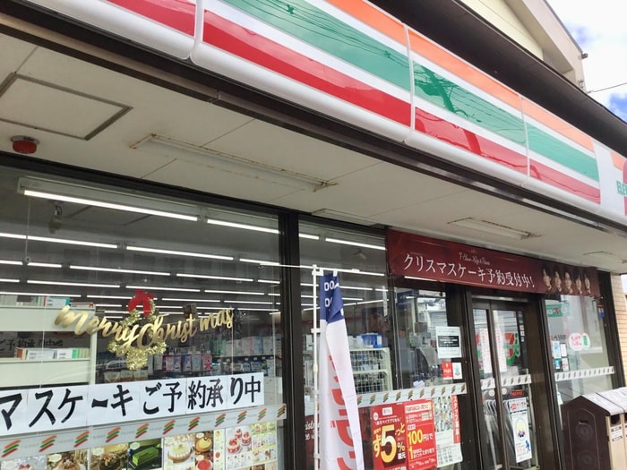 セブンイレブン横浜本村南店(コンビニ)まで350m ソレイユコート横浜Ⅱ