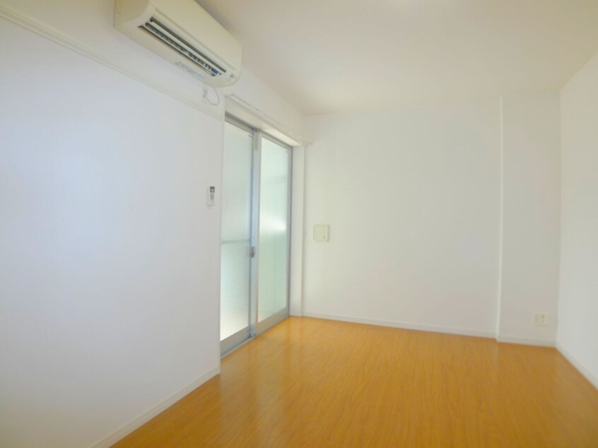 ベランダ・バルコニー リブリ・アイリス・エンサ－タ