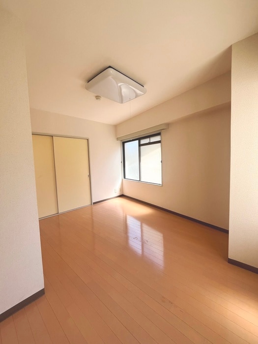 居室 マンションコイズミ