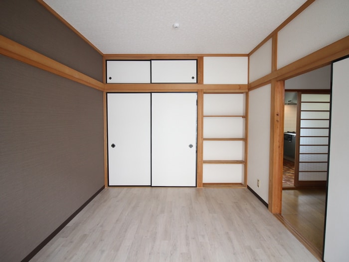 居室 ｺｽﾓﾛｲﾔﾙ