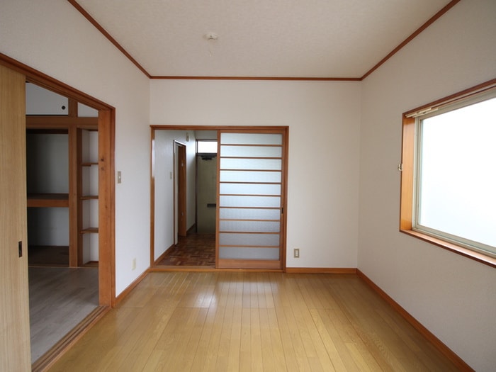 居室 ｺｽﾓﾛｲﾔﾙ