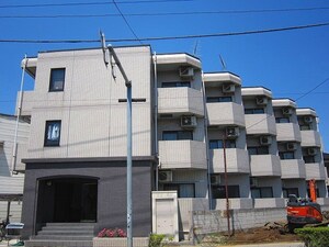 ロイヤルコ－ト南館