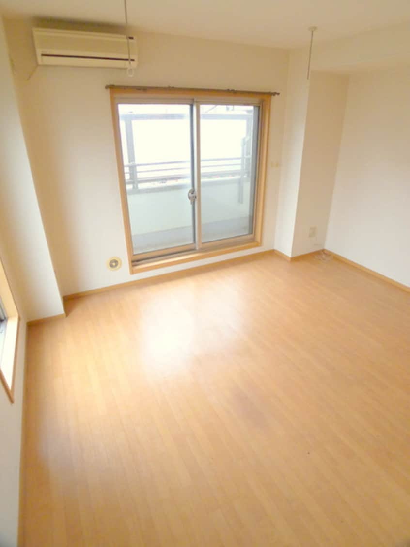 居室 エムズクレイドル