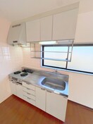 キッチン グランパレス本太　東側家屋
