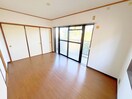 居室 グランパレス本太　東側家屋