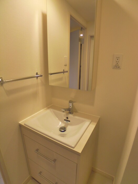 洗面 リブリ・ルームス弁天３