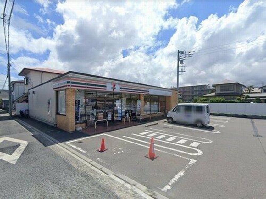 セブンイレブン小田原蓮正寺店(コンビニ)まで1200m センチュリーハイムⅡ