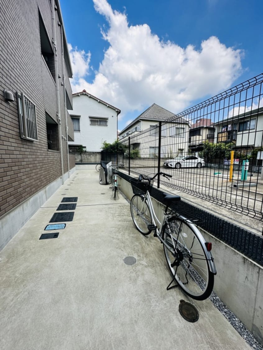 駐輪場 グランクオール青砥