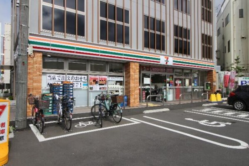 セブンイレブン 世田谷日体大前店(コンビニ)まで427m グリッシーナ