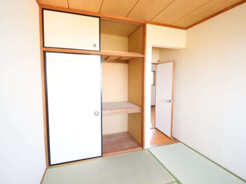 収納 ドミール杉田