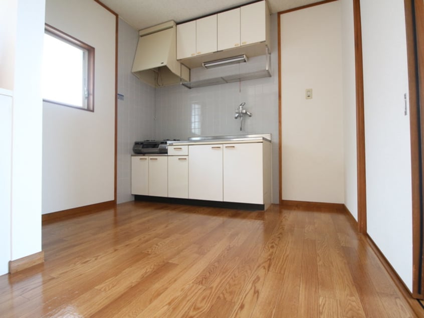 キッチン ドミール杉田