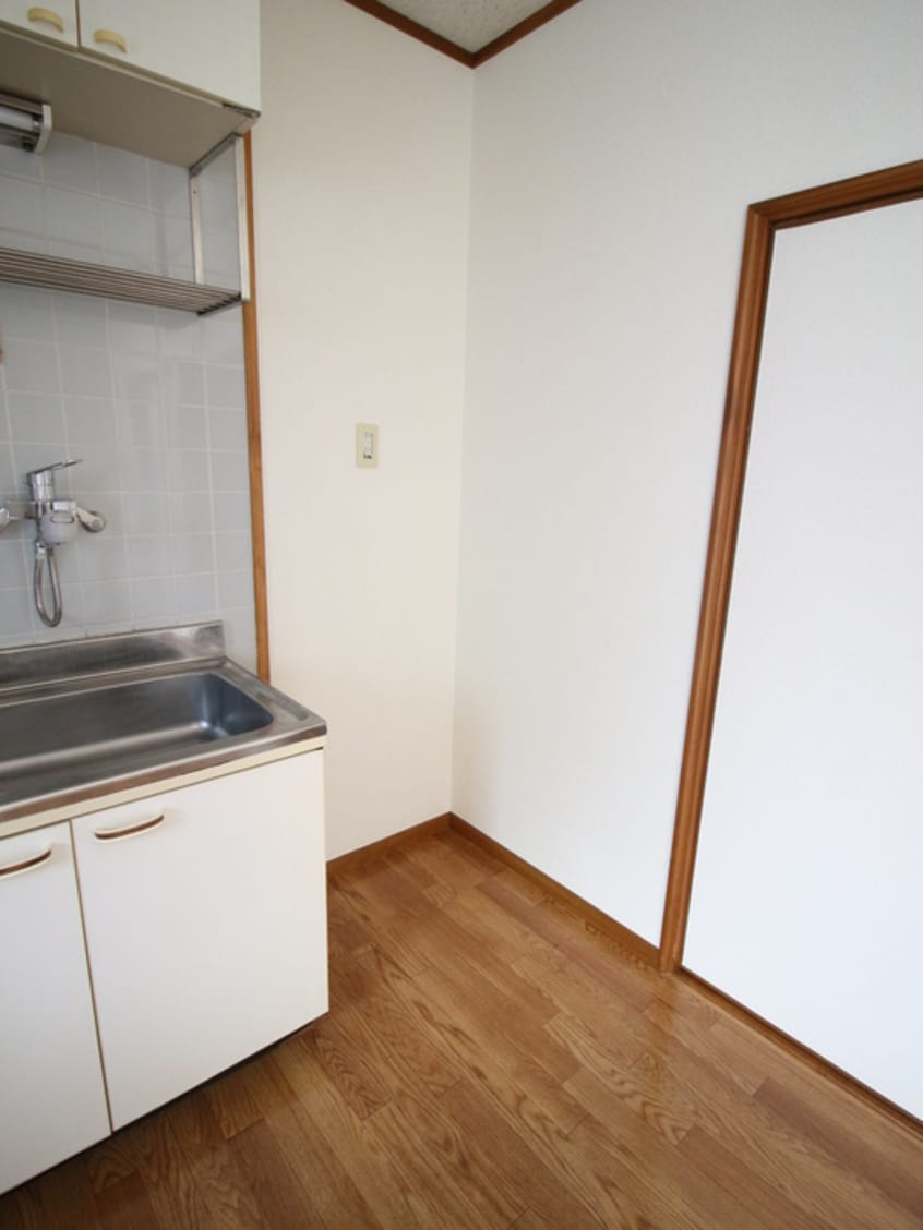 キッチン ドミール杉田