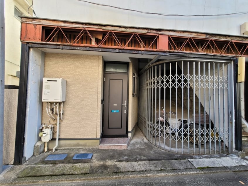 エントランス部分 恵陽マンション