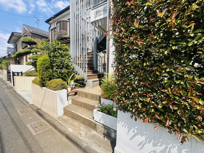 エントランス部分 リヴァージュ