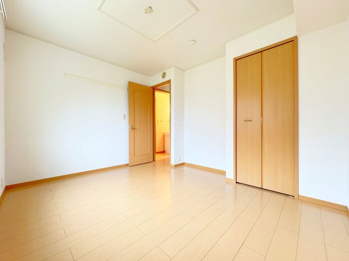 居室 グリムロ－ズガ－デン