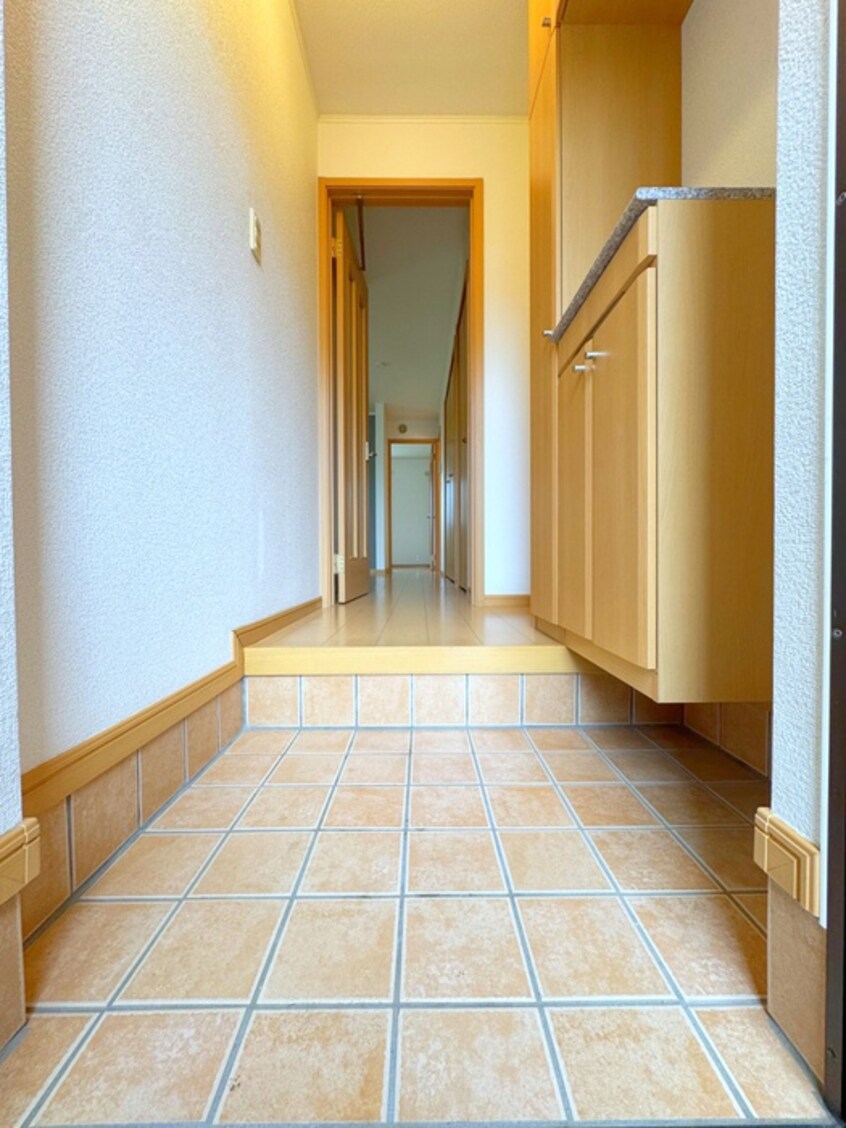 玄関 グリムロ－ズガ－デン