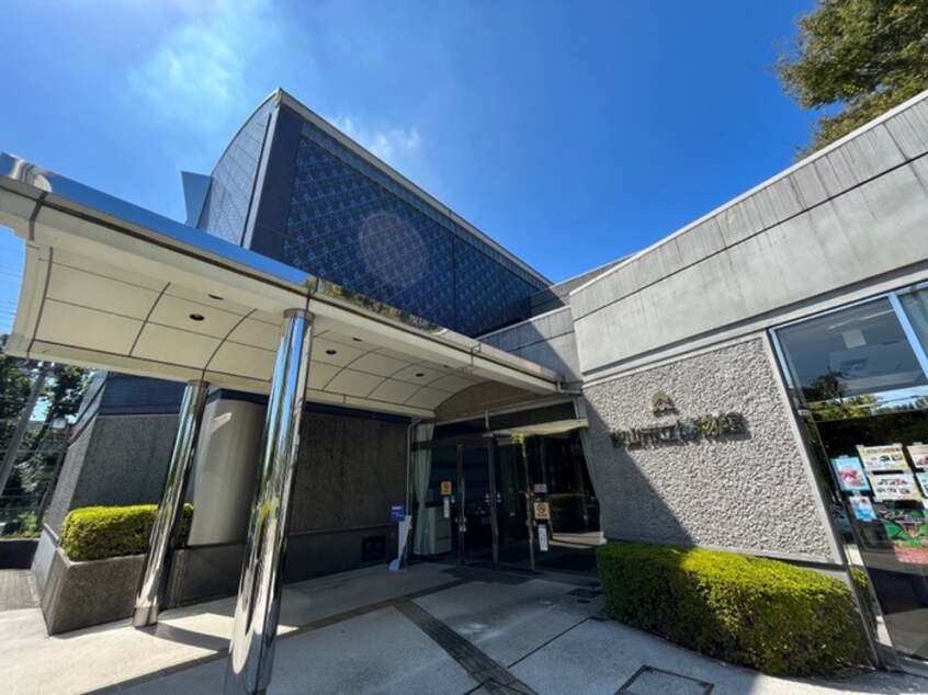 狭山市立博物館(役所)まで850m グリムロ－ズガ－デン