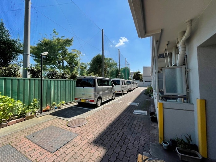 駐車場 ハイムピア８