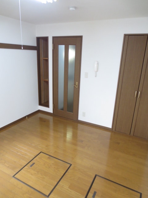 居室 ブランシュ・ネ－ジュＣ