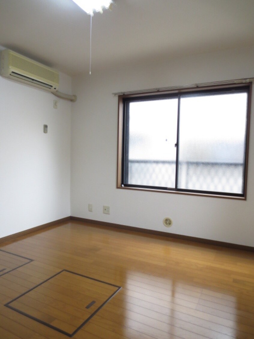 居室 ブランシュ・ネ－ジュＣ