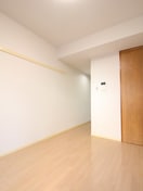 居室 高橋南新宿ビル