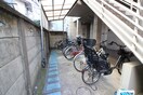 駐輪場 クレセントマンション