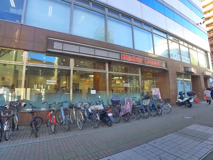 ミスタードーナッツ(その他飲食（ファミレスなど）)まで490m 仮）湊町３丁目新築工事