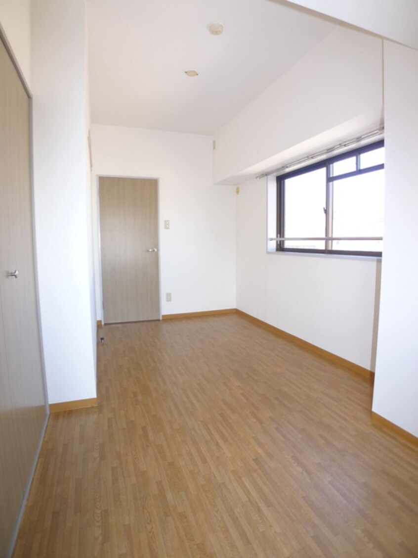 居室 ライツ妙典