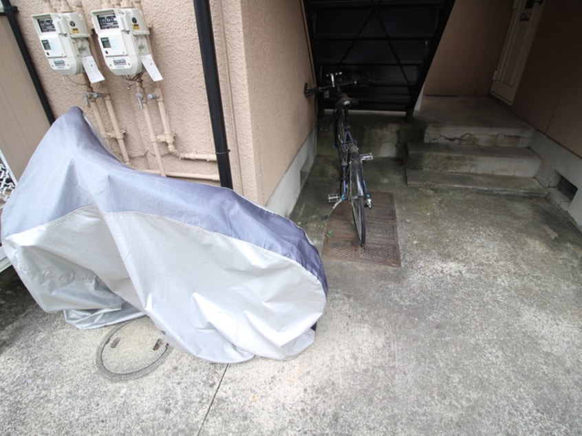 駐輪場 シャルム大倉山