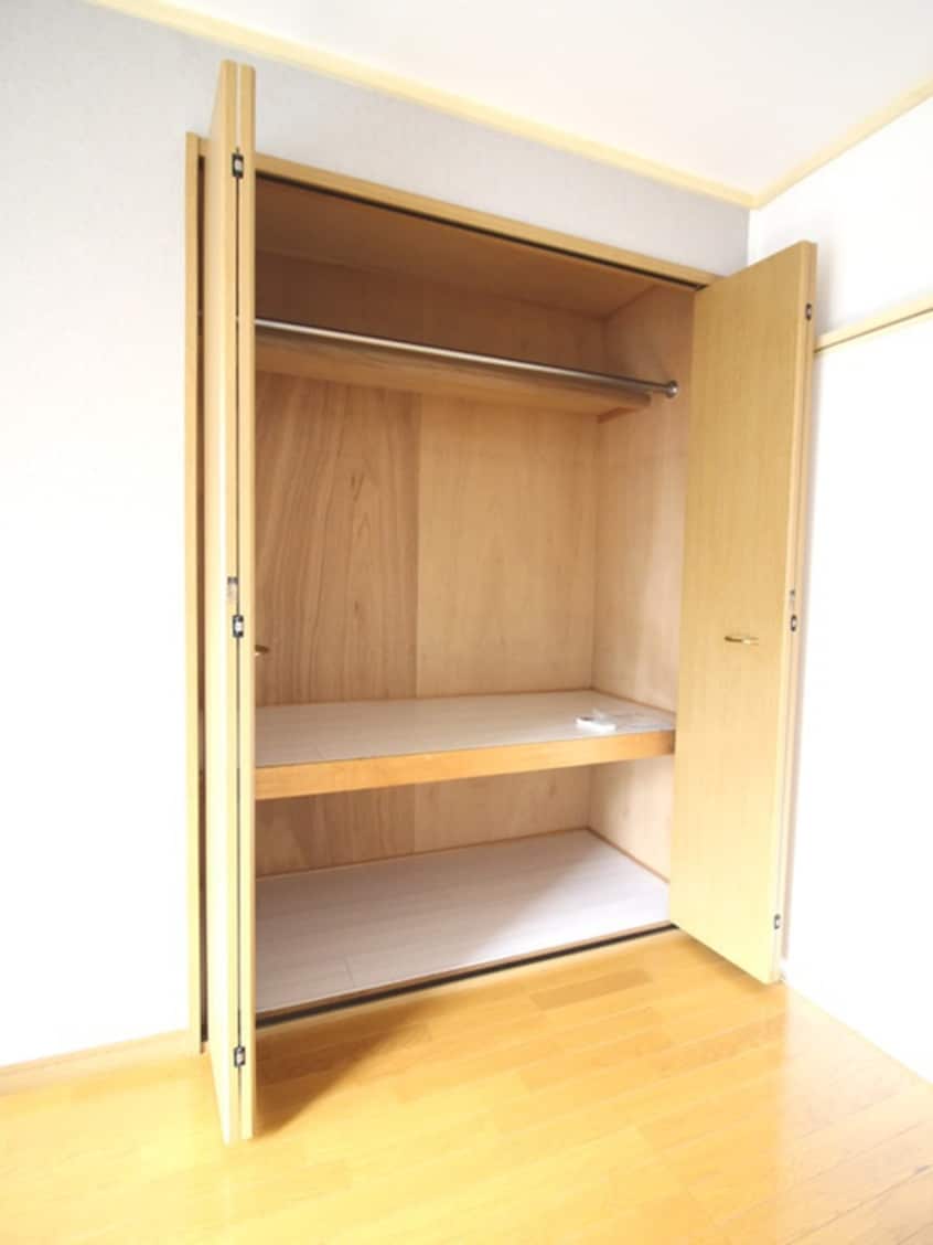 収納 池尻エイト