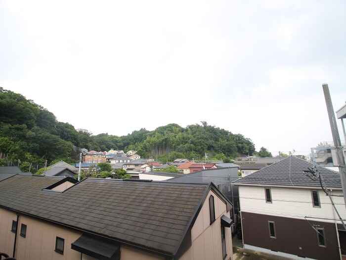 室内からの展望 大倉山フラワ－ハイツ