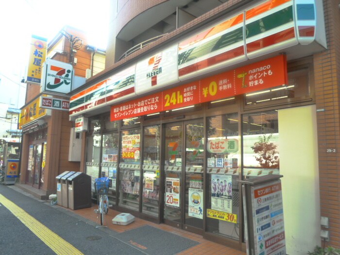 セブンイレブン 杉並高井戸駅前店(コンビニ)まで371m アヴェニ－ル高井戸