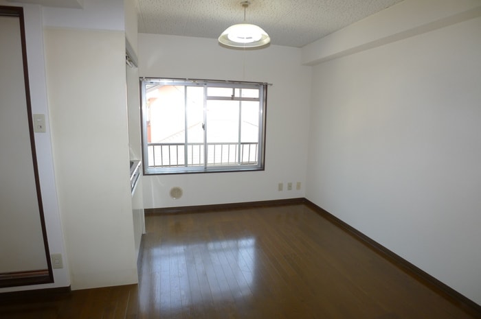 居室 ベルシティ市川